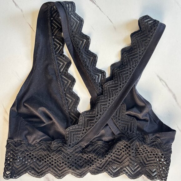 Black and Grey Bralette Bundle of 3 bralettes - Picture 6 of 10